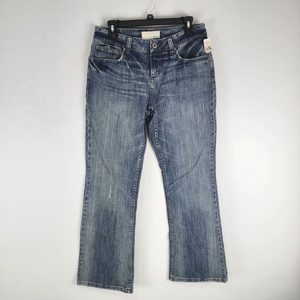 NEW Maurices Women's Taylor Boot Blue Denim Jeans Size 7/8 Short pants NWT